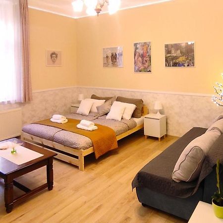 Center Apartman Szeged Exteriör bild
