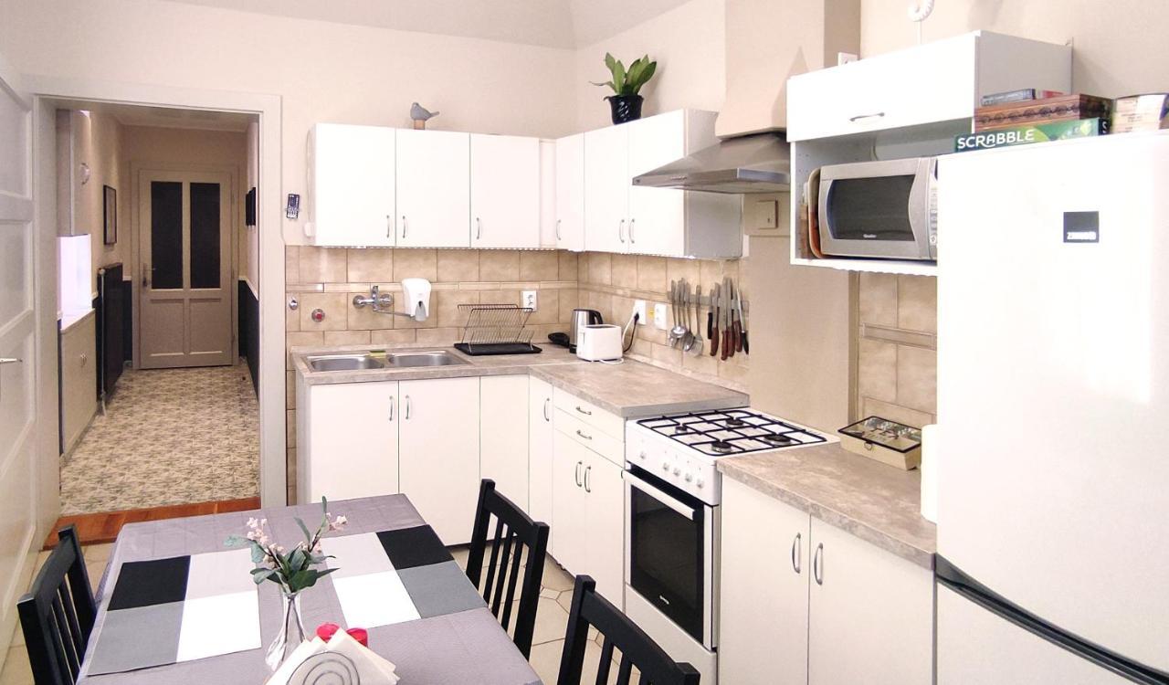 Center Apartman Szeged Exteriör bild