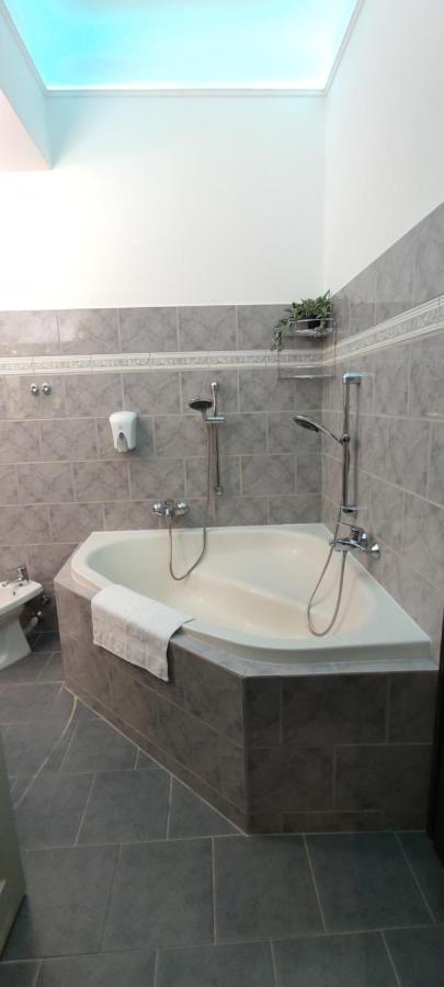 Center Apartman Szeged Exteriör bild